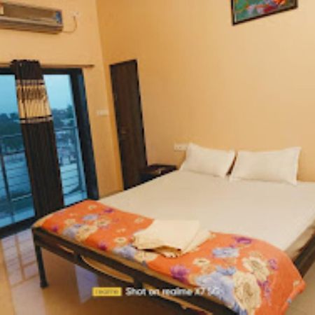 Hotel Hariram Tower Wardha Buitenkant foto