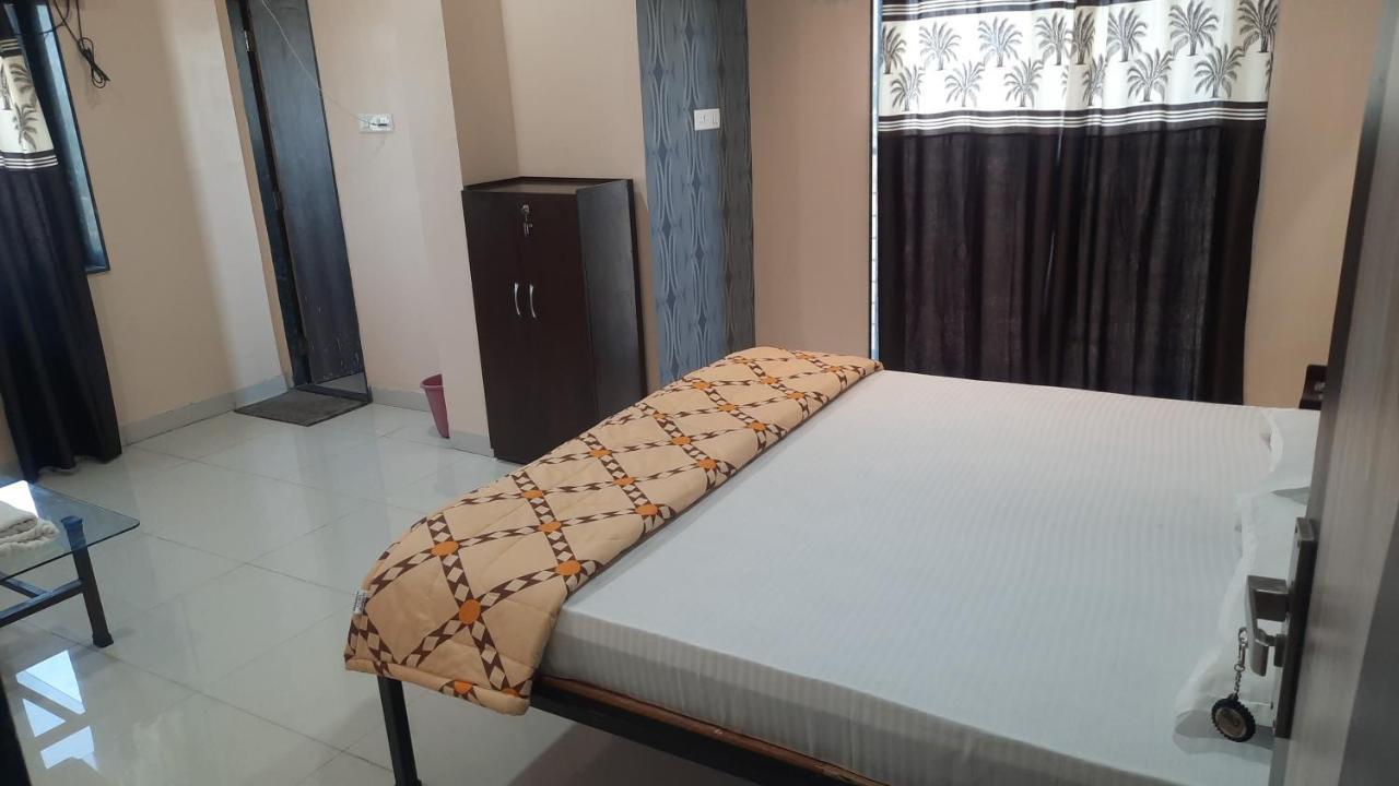 Hotel Hariram Tower Wardha Buitenkant foto